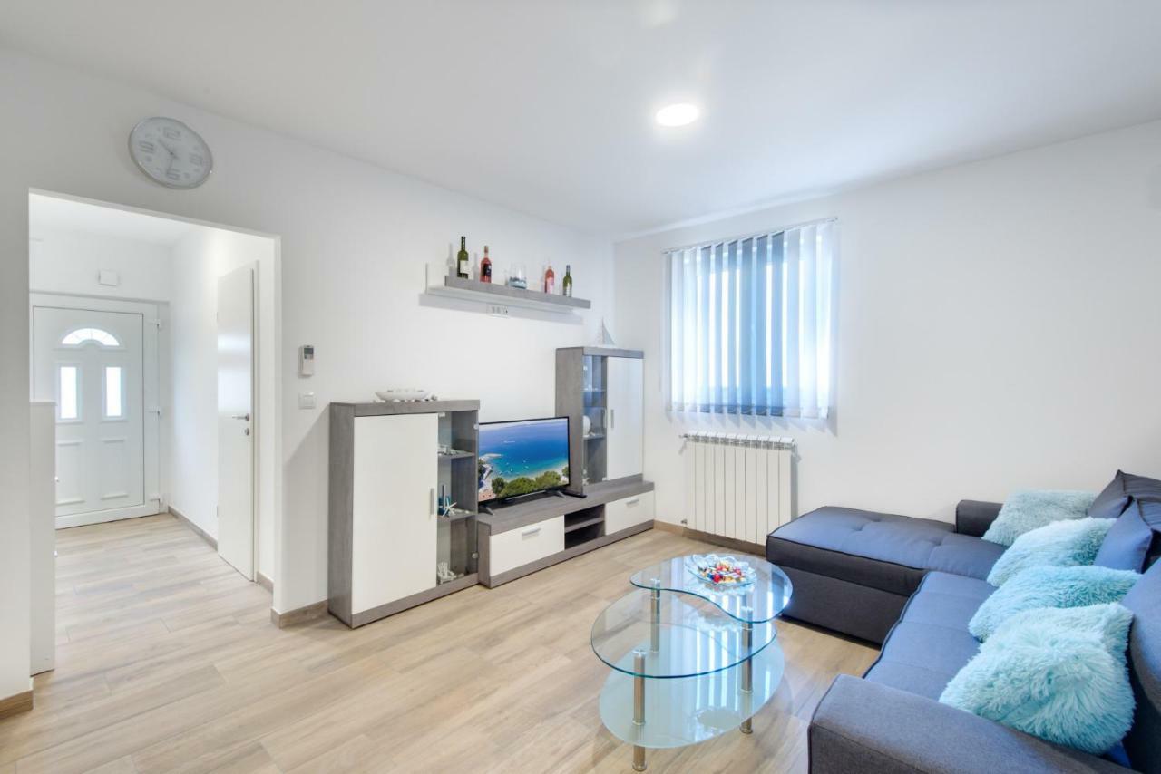 דירות Viskovo Apartman Tarnik'S מראה חיצוני תמונה