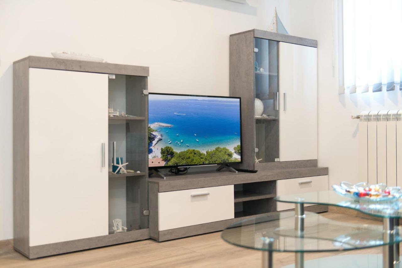 דירות Viskovo Apartman Tarnik'S מראה חיצוני תמונה